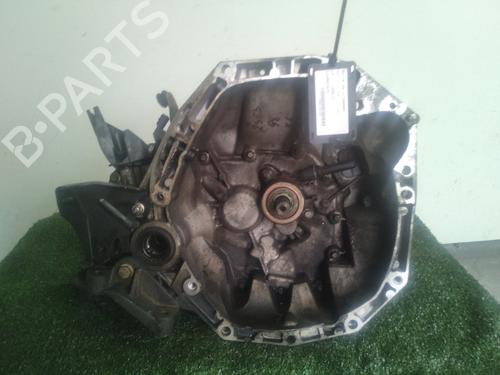 Used Gearbox RENAULT TWINGO II (CN0_) 1.5 dCi (CN0E) (64 hp) 31991582