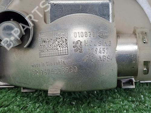 Rear fog light PEUGEOT 208 I (CA_, CC_) 1.2 VTI 82 | BP29470305C37 