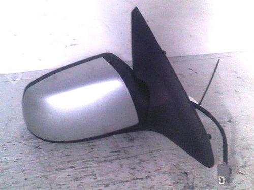 Retrovisor derecho Retrovisor derecho 30075178 30075178