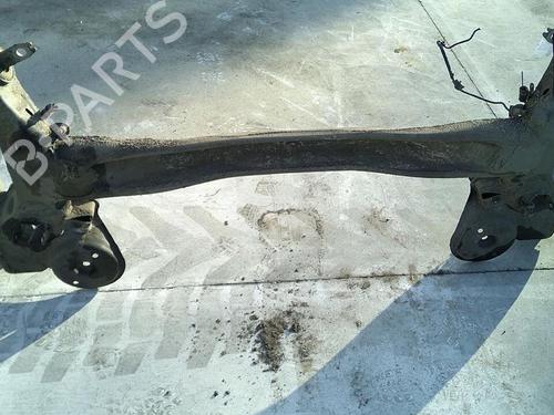 Używane Oś tylna PEUGEOT 308 II (LB_, LP_, LW_, LH_, L3_) 1.6 HDi (92 hp) 29949565