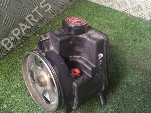 Used Steering pump PEUGEOT 206 Hatchback (2A/C) 1.4 i (75 hp) 30064787