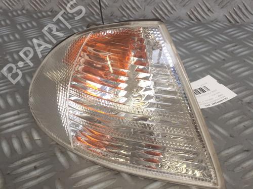 Used Right front indicator BMW 3 Touring (E46) 320 d (136 hp) 21635284