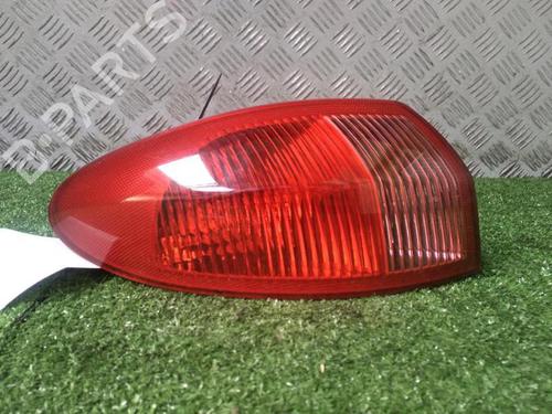 Left taillight ALFA ROMEO 147 (937_) 1.9 JTDM 8V (937.AXD1A, 937.AXU1A, 937.BXU1A) | BP30071492C34 