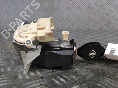 Ignition barrel TOYOTA AURIS (_E15_) 1.4 D-4D (NDE150_, NDE150R) | BP30069435M48