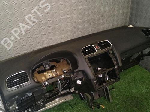 Tableau de bord VW GOLF VI (5K1) 1.6 TDI (105 hp) 30067068