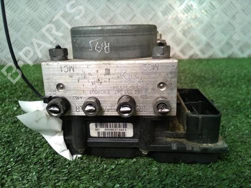 Used ABS pump ABS pump FIAT GRANDE PUNTO (199_) 1.3 D Multijet (75 hp) 30074109 30074109