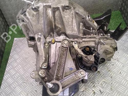 Used Gearbox NISSAN MICRA III (K12) 1.5 dCi (86 hp) 30073906