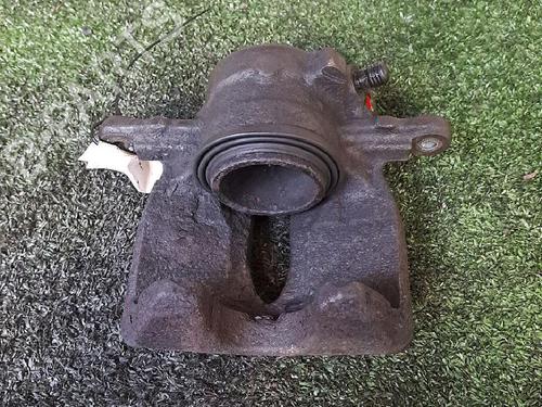 Used Right front brake caliper Right front brake caliper PEUGEOT 807 (EB_) 2.0 HDi (107 hp) 30066563 30066563