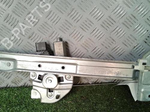 Used Front right window mechanism Front right window mechanism PEUGEOT 2008 I (CU_) 1.2 THP 110 / PureTech 110 (110 hp) 30076468 30076468