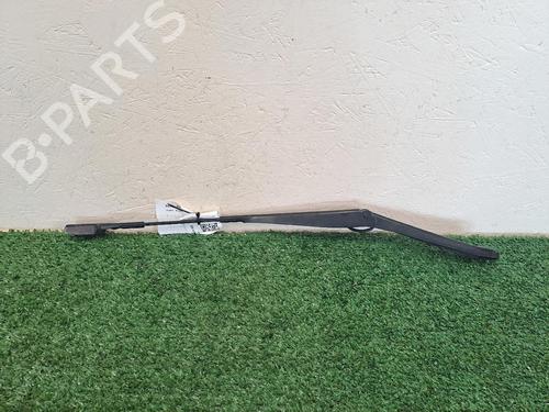 Front windshield wiper arm FORD FIESTA VI (CB1, CCN) 1.4 TDCi | BP24993537C143 