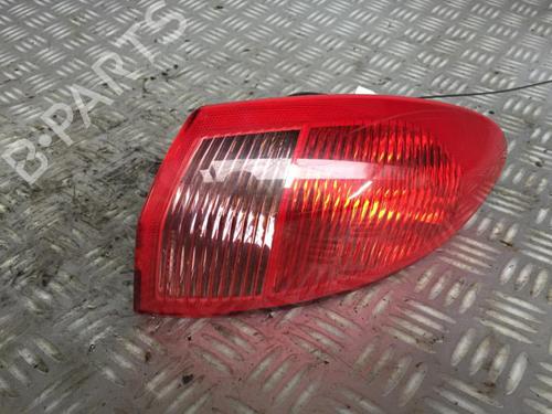 right-taillight-alfa-romeo-147-937_-2000-2001-2002-2003-2004-2005-2006-2007-2008-2009-2010-37731446 main image