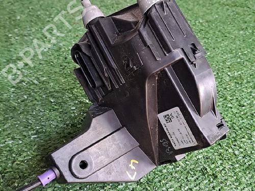 front-left-lock-land-rover-range-rover-evoque-l551-2018-30063623 main image