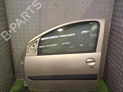 Used Left front door Left front door TOYOTA AYGO (_B1_) 1.0 (KGB10_, KGB10R) (68 hp) 29953357 29953357