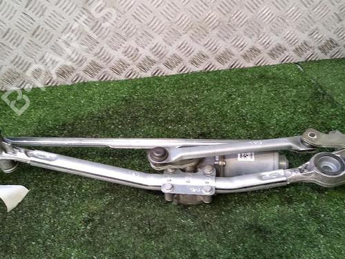 Used Front wiper motor BMW 3 (E90) 318 d (143 hp) 30072131
