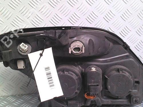 Faro izquierdo RENAULT SCÉNIC I MPV (JA0/1_, FA0_) 1.9 dCi (JA05, JA1F) (102 hp) 30074899