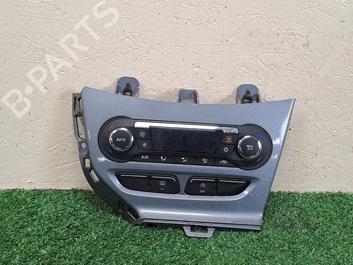 Used Climate control Climate control 37730161 37730161