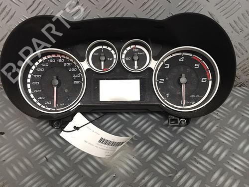 Used Instrument cluster ALFA ROMEO MITO (955_) 1.3 MultiJet (955AXP1A, 955AYC1A) (95 hp) 30069192