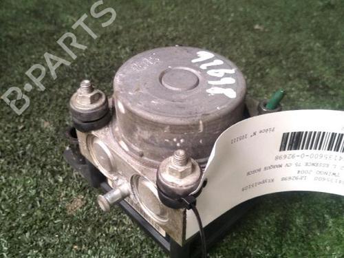 Used ABS pump ABS pump RENAULT TWINGO I (C06_) 1.2 16V (C06C, C06D, C06K) (75 hp) 30072874 30072874