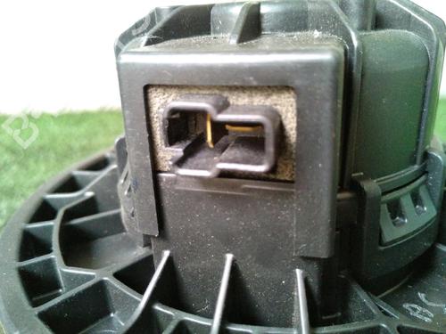 Heater blower motor KIA CARENS IV 1.6 GDi | BP18692445M62 