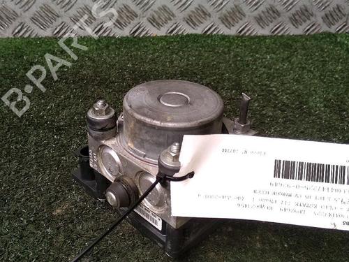 Used ABS pump RENAULT CLIO III Grandtour (KR0/1_) 1.5 dCi (KR0F) (86 hp) 30073445