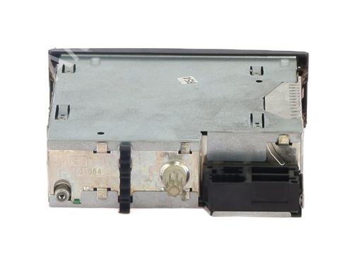 radio-renault-clio-iii-br01-cr01-2005-2006-2007-2008-2009-2010-2011-2012-2013-2014-34047554 main image