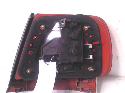 Left taillight AUDI A4 B5 (8D2) 1.9 TDI | BP30075270C34