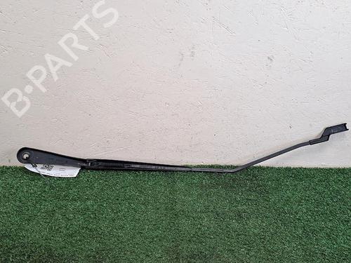 Front windshield wiper arm RENAULT CLIO V (B7_) 1.0 LPG (B7MT) | BP29949174C143 
