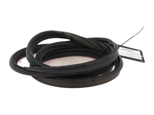 rubber-door-seal-bmw-1-e87-2003-2004-2005-2006-2007-2008-2009-2010-2011-2012-2013-37730659 main image