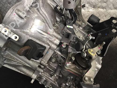 Used Gearbox TOYOTA VERSO (_R2_) 2.0 D-4D (AUR20_, AUR20R) (126 hp) 29948917