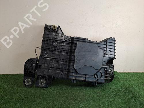 Used AdBlue tank PEUGEOT 3008 II SUV (MC_, MR_, MJ_, M4_) 1.6 BlueHDi 120 (120 hp) 32370775