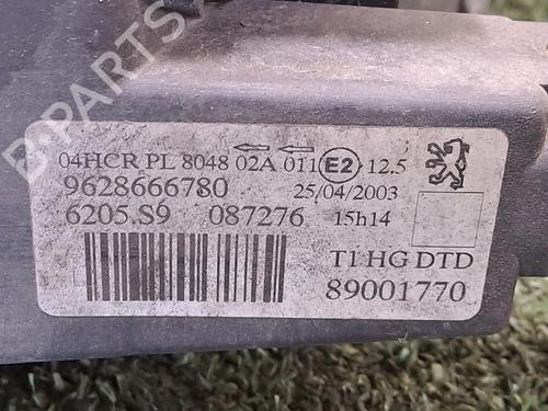 Right headlight PEUGEOT 206 Hatchback (2A/C) 2.0 HDI 90 | BP30065829C29