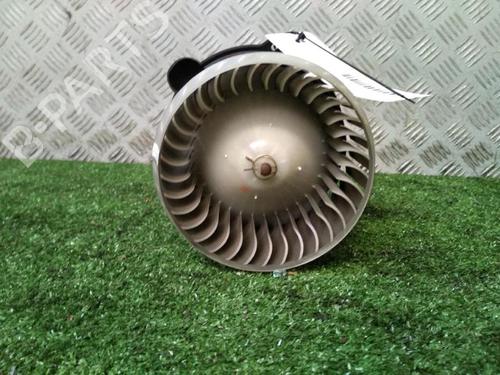Used Heater blower motor Heater blower motor MITSUBISHI COLT VI (Z3_A, Z2_A) 1.5 DI-D (Z39A) (95 hp) 30071848 30071848