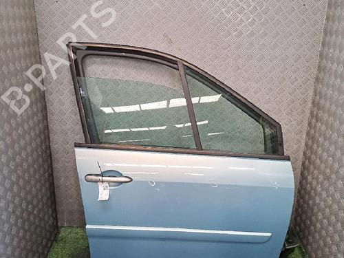 Used Right front door RENAULT SCÉNIC II (JM0/1_) 1.5 dCi (JM1E, JM16) (106 hp) 23084978
