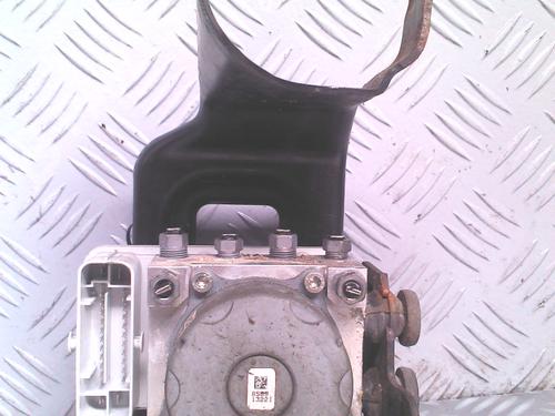 Used ABS pump CITROËN C3 Picasso (SH_) 1.6 HDI 90 (92 hp) 11400477