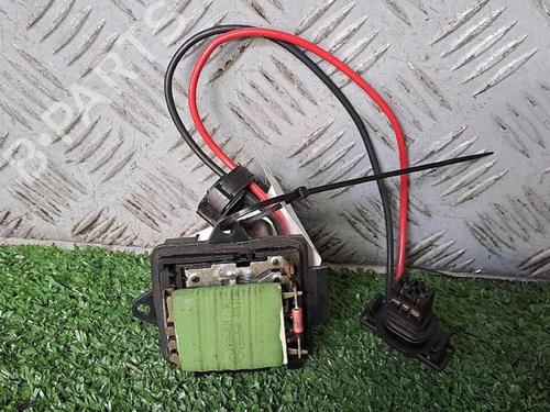 Used Heater resistor Heater resistor RENAULT SCÉNIC I MPV (JA0/1_, FA0_) 1.6 (JA00, JA16, JA15, JA19, JA1V, JA2B, JA2C, JA0B,... (107 hp) 30076749 30076749