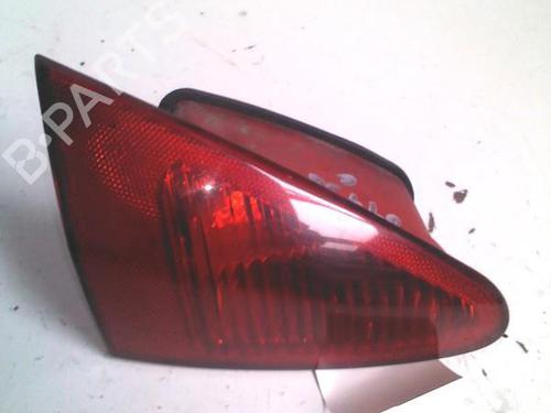 Used Left tailgate light Left tailgate light ALFA ROMEO 147 (937_) 1.9 JTD (937.AXD1A, 937.BXD1A, 937.AXV1A, 937.BXB1A,... (115 hp) 30075435 30075435
