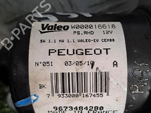 Used Front wiper motor PEUGEOT RCZ 2.0 HDi (163 hp) 30077532