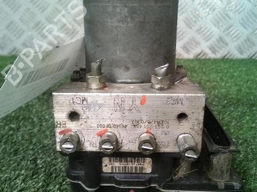 Used ABS pump ABS pump TOYOTA VERSO (_R2_) 2.0 D-4D (AUR20_, AUR20R) (126 hp) 30075734 30075734