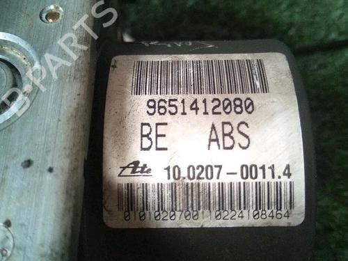 Used ABS pump ABS pump CITROËN C3 I (FC_, FN_) 1.4 HDi (68 hp) 30064742 30064742