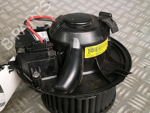 Used Heater blower motor AUDI A3 Sportback (8PA) 2.0 TDI (170 hp) 30070084