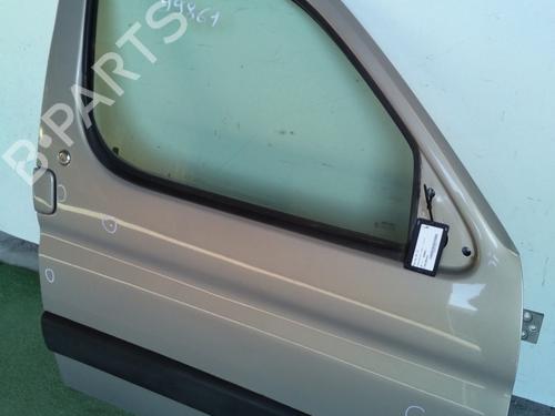 Used Right front door CITROËN BERLINGO / BERLINGO FIRST MPV (MF_, GJK_, GFK_) 1.6 HDI 90 (MF9HX) (90 hp) 31158936
