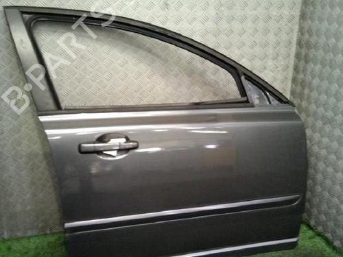 Used Right front door VOLVO V50 (545) 2.0 D (136 hp) 24233634