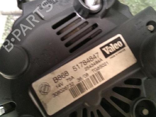 Used Alternator FIAT 500 (312_) 1.3 D Multijet (312AXB1A) (75 hp) 30072948
