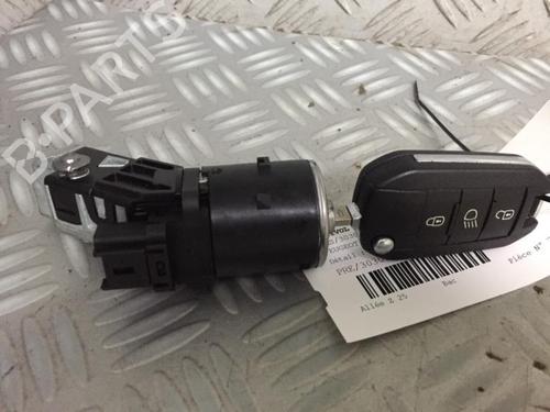 Used Ignition barrel Ignition barrel PEUGEOT 208 I (CA_, CC_) 1.4 HDi (68 hp) 30070038 30070038