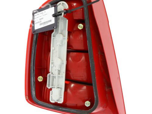 right-taillight-skoda-fabia-i-6y2-1999-2000-2001-2002-2003-2004-2005-2006-2007-2008-33051830 main image