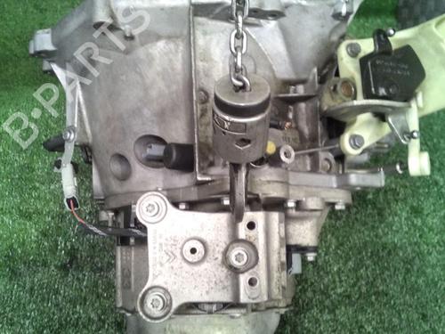 gearbox-peugeot-208-i-ca_-cc_-2012-2013-2014-2015-2016-2017-2018-2019-2020-2021-30065629 main image
