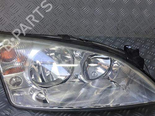Højre forlygte FORD MONDEO III (B5Y) 2.0 16V TDDi / TDCi (115 hp) 30064981