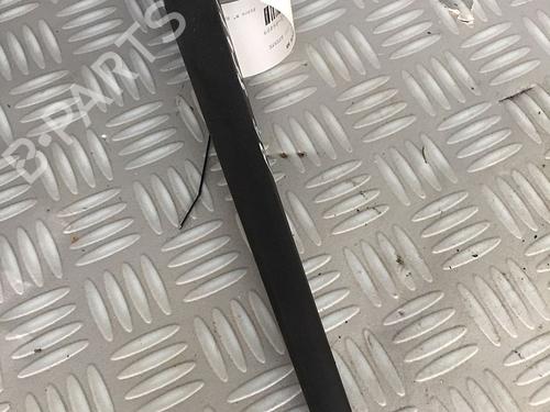 Bakre vindusviskerarm RENAULT LAGUNA III Grandtour (KT0/1) 2.0 dCi (KT07, KT0J, KT14, KT1A, KT1S) (131 hp) 30070254