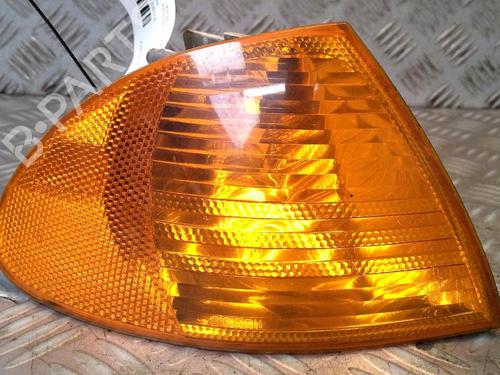 Used Right front indicator Right front indicator 30070731 30070731