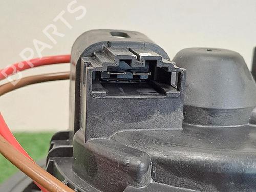 Used Heater blower motor Heater blower motor RENAULT CLIO IV (BH_) 1.5 dCi 75 (75 hp) 30065561 30065561